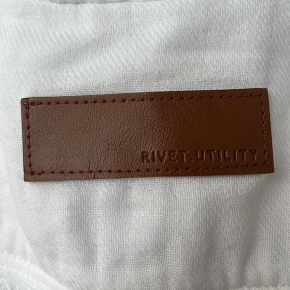 Rivetutility jumpsuit. White - Picture 5 of 7